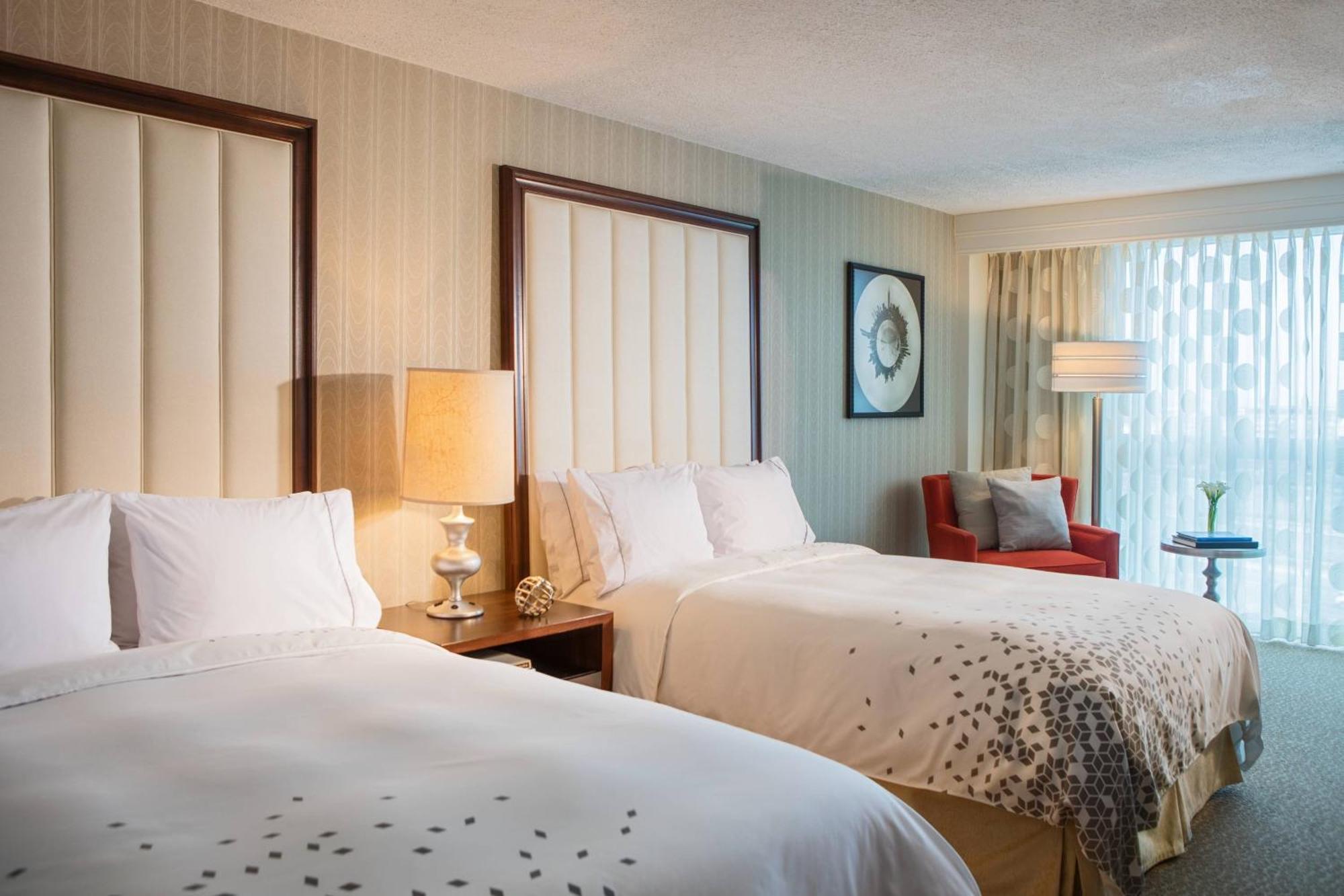 Renaissance Newark Airport 3* Elizabeth