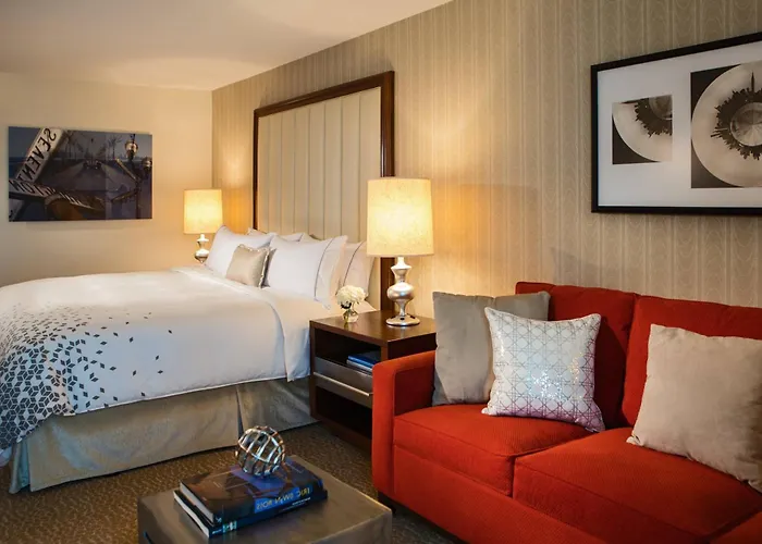 Renaissance Newark Airport Hotel