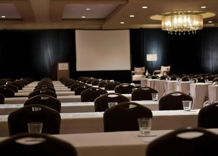 Renaissance Newark Airport Hotel